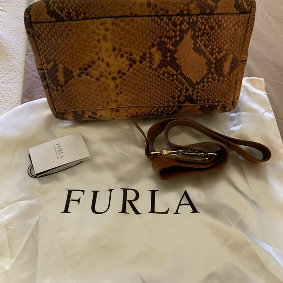 Purse - Picture 3 of 3